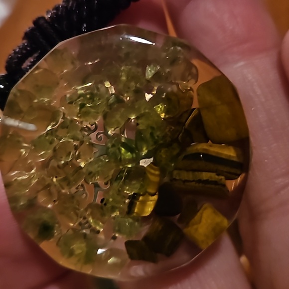 📢2 for $20  Tree of life with coloured shell braceler - Picture 4 of 5